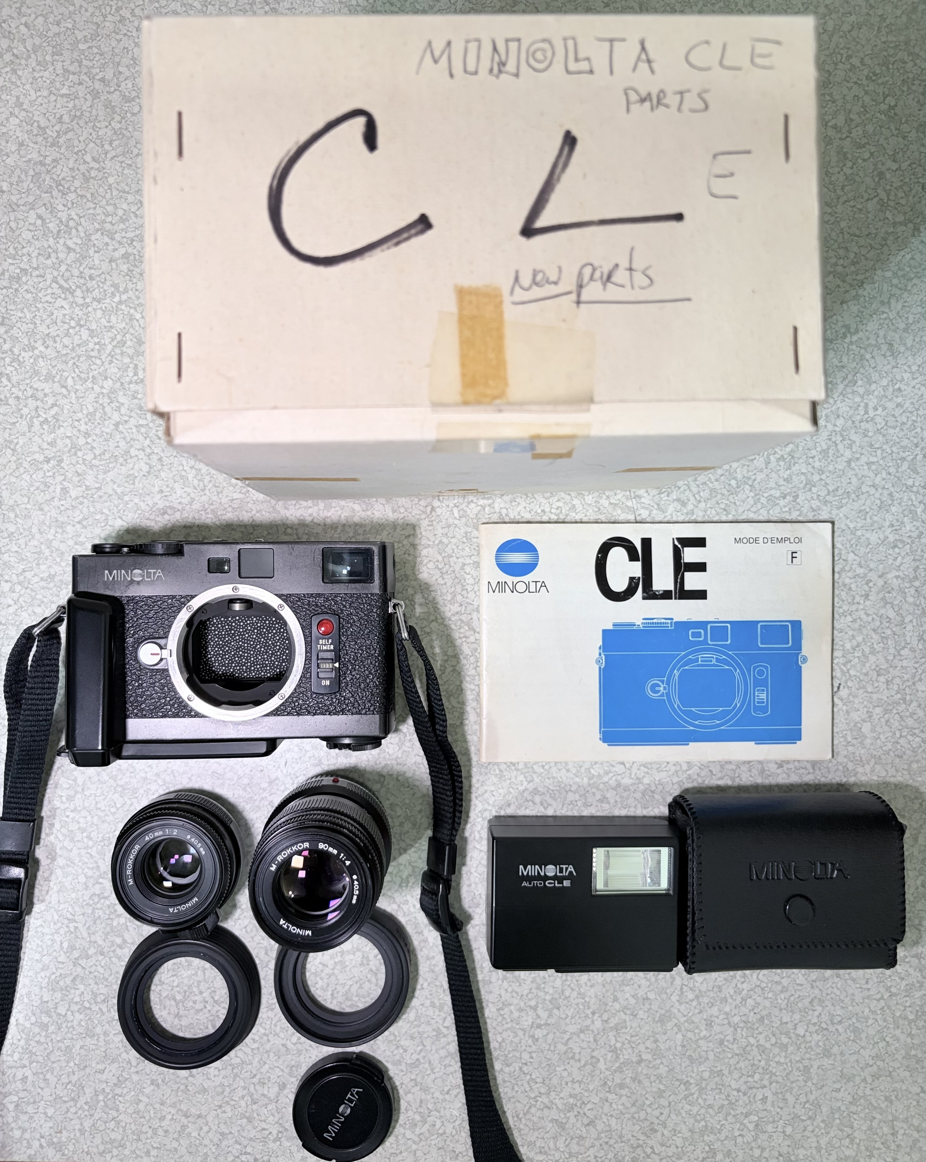 Minolta CLE 含 40/2, 90/4 兩鏡及 DLC (手把、閃燈、原廠遮光罩、原廠維修零件)